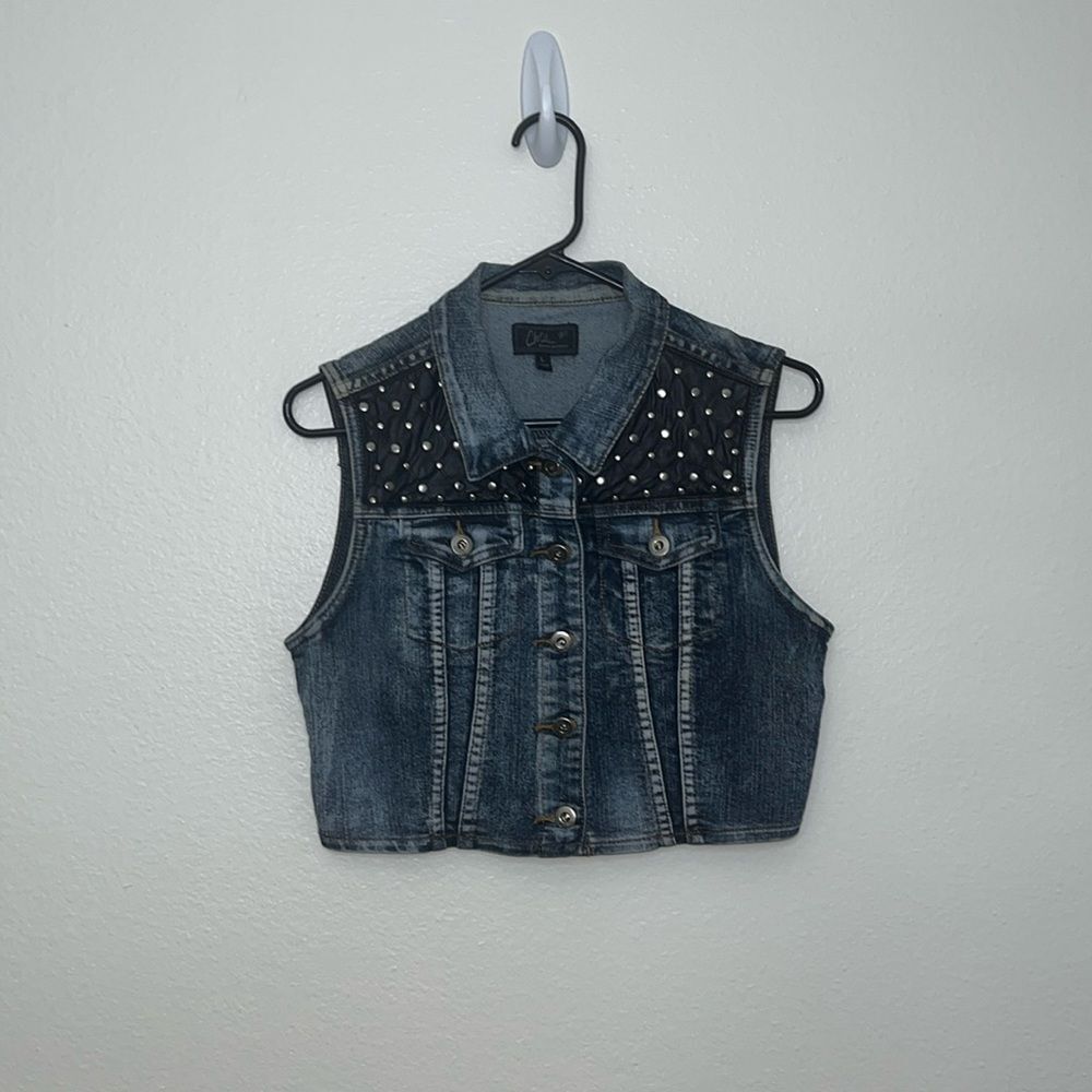 Chiqle Denim Architect Studded Jeweled Button Up Cropped Vest Sz Large